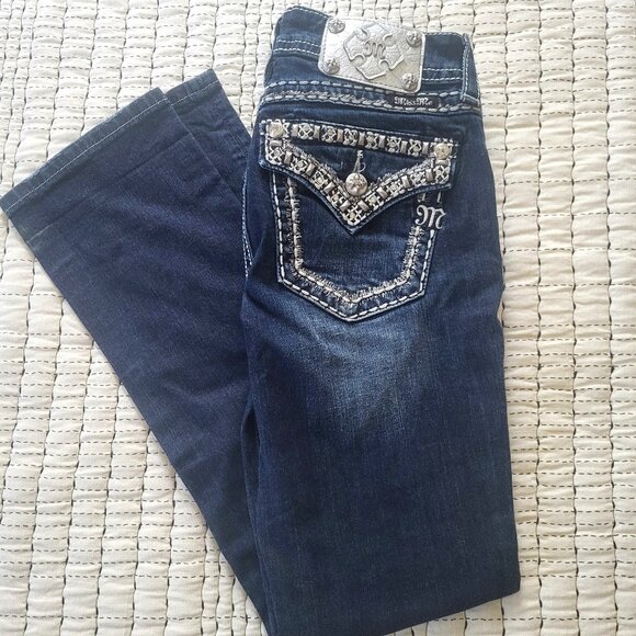 Miss Me Womens Embelished Mid Rise Cropped Jeans Sz 28 - Picture 1 of 6